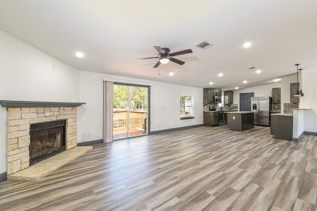 295 County Road 37301, Splendora, TX 77372