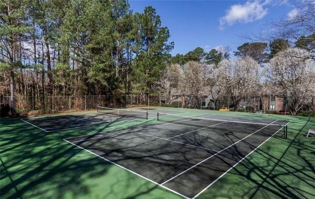 913 Tuxworth Circle, Decatur, GA 30033