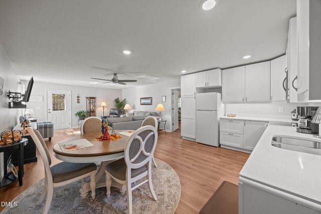 499 Jumping Run Road, Dunn, NC 28334