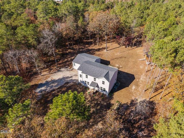 499 Jumping Run Road, Dunn, NC 28334