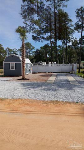 1474 Suncrest St, Gulf Breeze, FL 32563