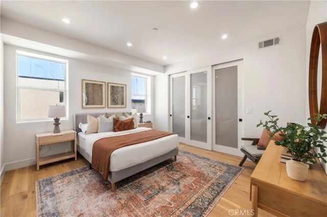 2001 Speyer Lane, Redondo Beach, CA 90278