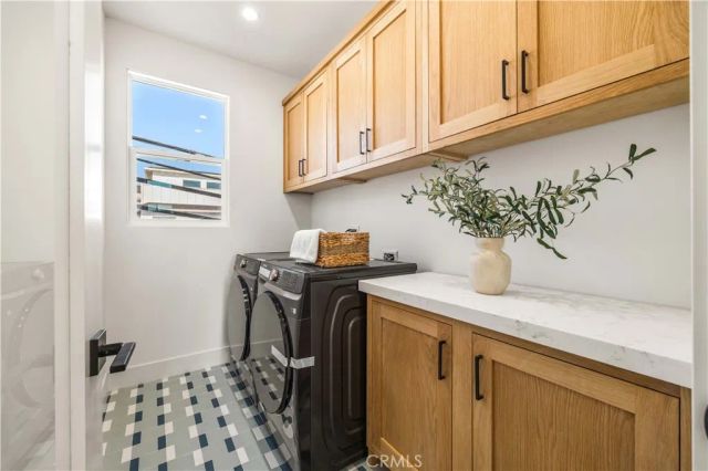 2001 Speyer Lane, Redondo Beach, CA 90278