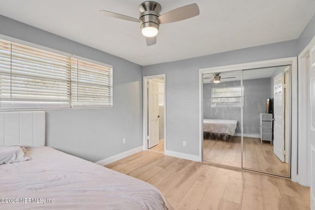5127 SECURITY Lane, Jacksonville, FL 32209
