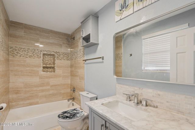 5127 SECURITY Lane, Jacksonville, FL 32209