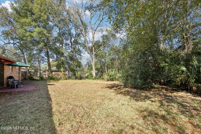 5127 SECURITY Lane, Jacksonville, FL 32209