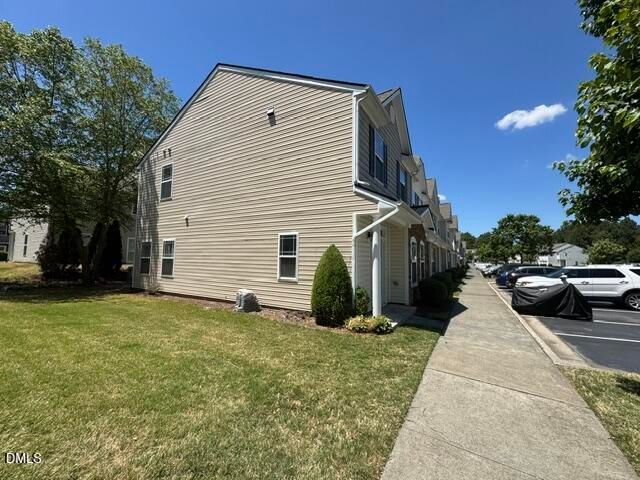 705 Keystone Park Drive 64, Morrisville, NC 27560