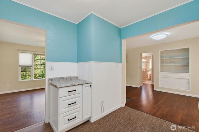 914 Coal Creek Road, Longview, WA 98632