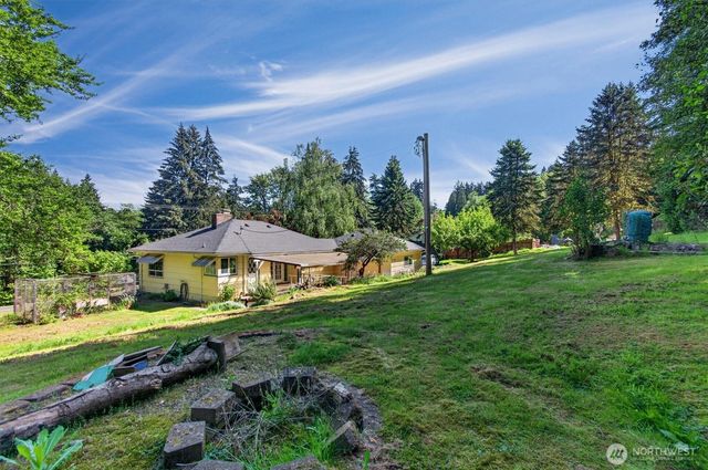 914 Coal Creek Road, Longview, WA 98632