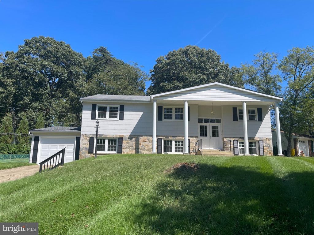 239 KENNEDY DR, Severna Park, MD 21146