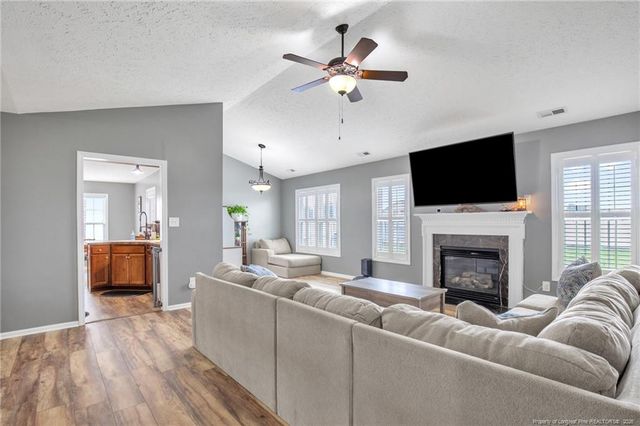 507 Fairfield Circle, Raeford, NC 28376
