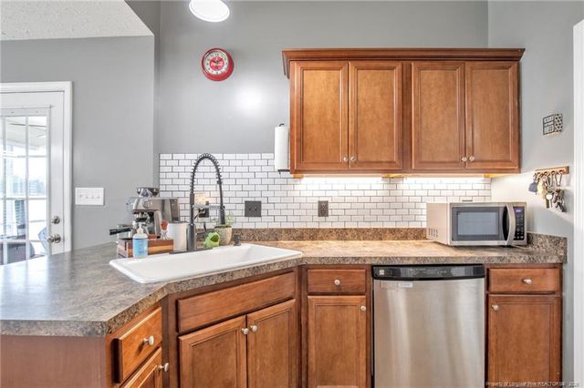 507 Fairfield Circle, Raeford, NC 28376