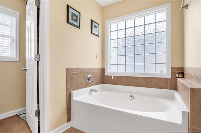 507 Fairfield Circle, Raeford, NC 28376