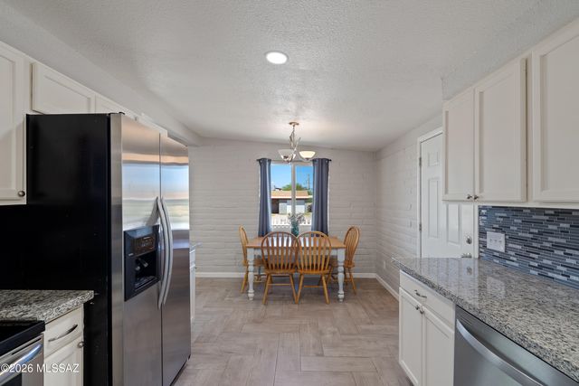 438 E Lester Street, Tucson, AZ 85705