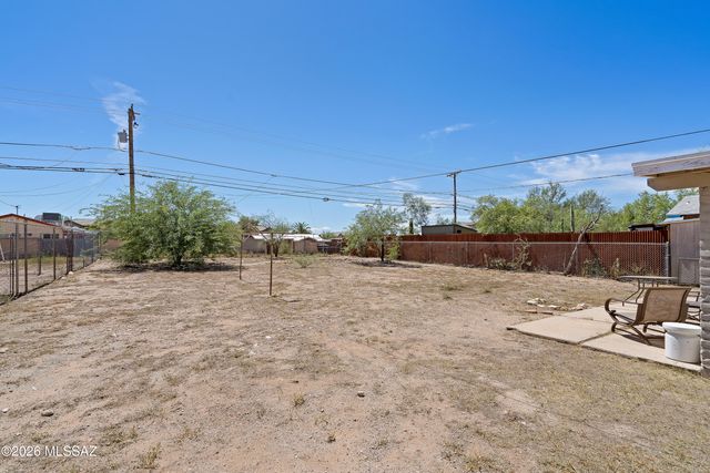 438 E Lester Street, Tucson, AZ 85705