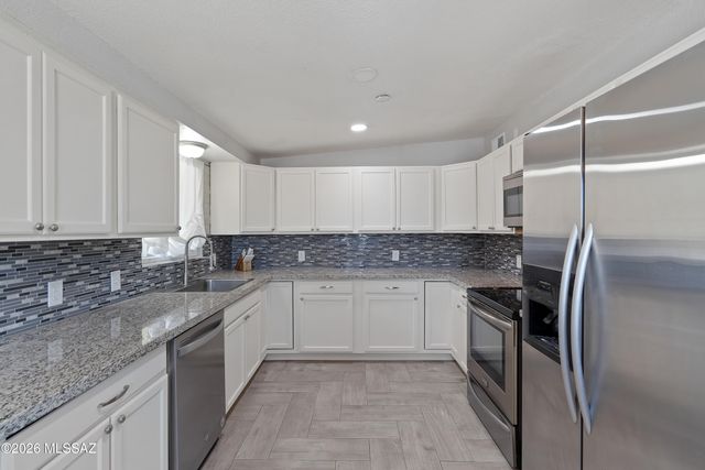 438 E Lester Street, Tucson, AZ 85705