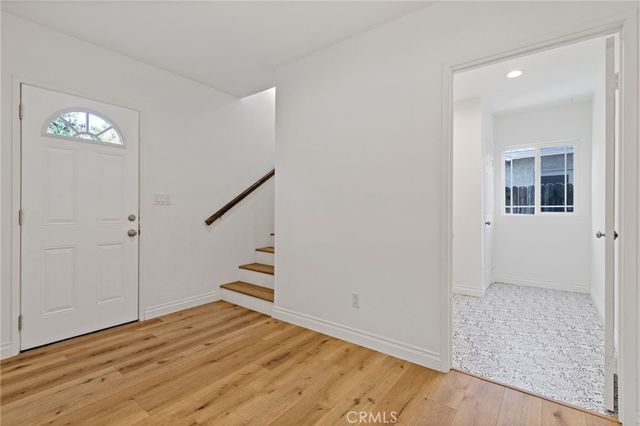 10215 Casaba, Chatsworth, CA 91311