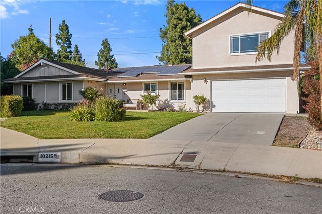 10215 Casaba, Chatsworth, CA 91311