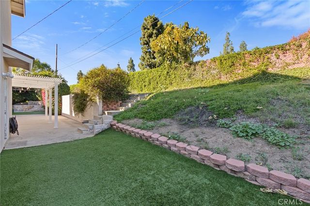 10215 Casaba, Chatsworth, CA 91311