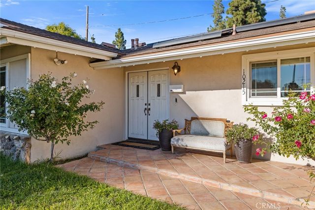 10215 Casaba, Chatsworth, CA 91311