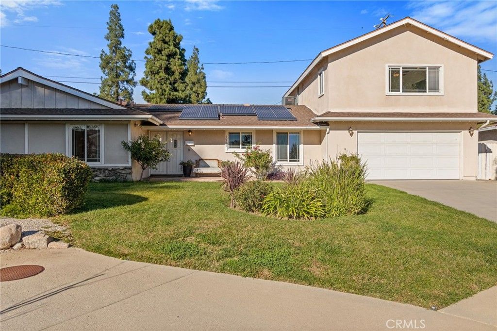 10215 Casaba, Chatsworth, CA 91311