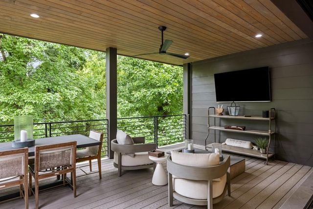 2460 Howell Mill Road NW, Atlanta, GA 30318