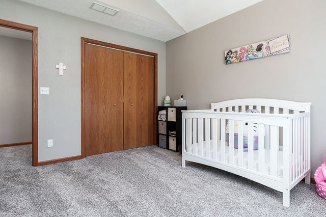 2302 CAIRNWELL Drive, Belvidere, IL 61008