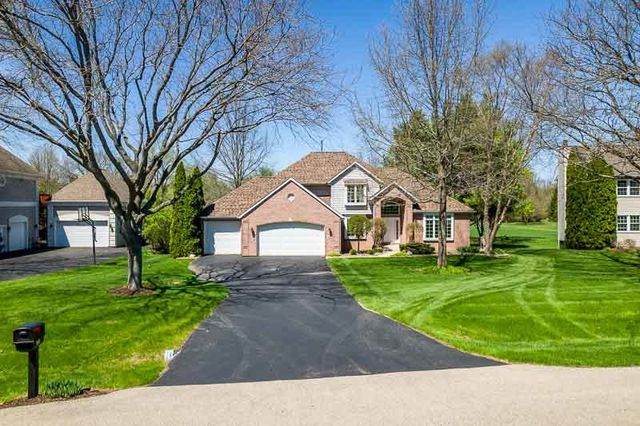 2302 CAIRNWELL Drive, Belvidere, IL 61008