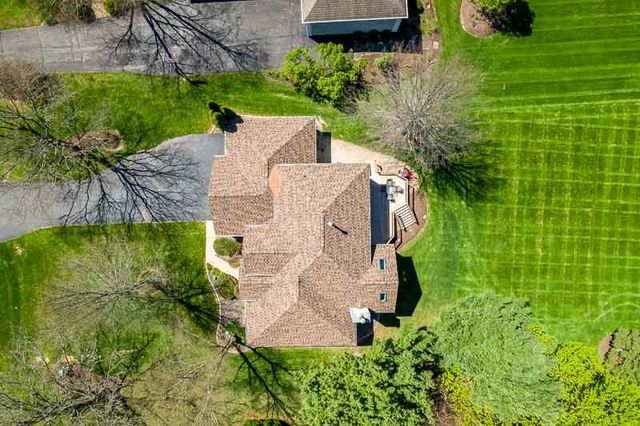 2302 CAIRNWELL Drive, Belvidere, IL 61008