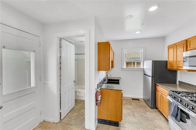 27 Church Street, Oneonta, NY 13820