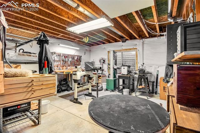 7136 Jagged Tree Circle, Colorado Springs, CO 80927