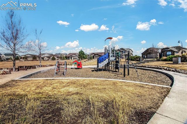 7136 Jagged Tree Circle, Colorado Springs, CO 80927