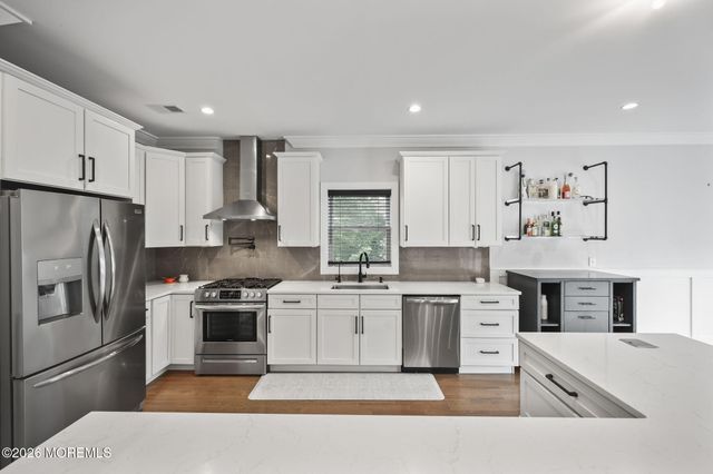 28 Rector Place, Red Bank, NJ 07701