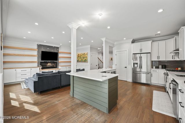 28 Rector Place, Red Bank, NJ 07701