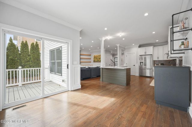 28 Rector Place, Red Bank, NJ 07701