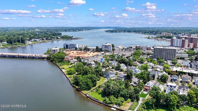 28 Rector Place, Red Bank, NJ 07701