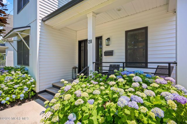 28 Rector Place, Red Bank, NJ 07701