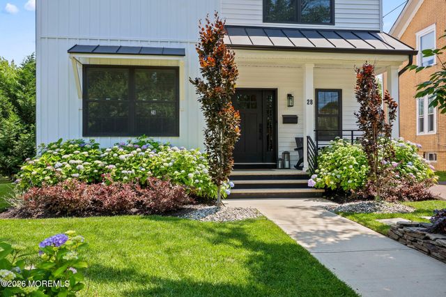 28 Rector Place, Red Bank, NJ 07701