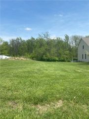 240 Marine St., Washington Twp, PA 15012