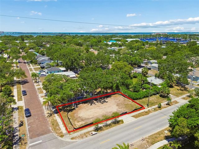 558 ROANOKE STREET, Dunedin, FL 34698