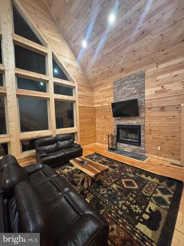 550 FERN LOOP, Mc Henry, MD 21541