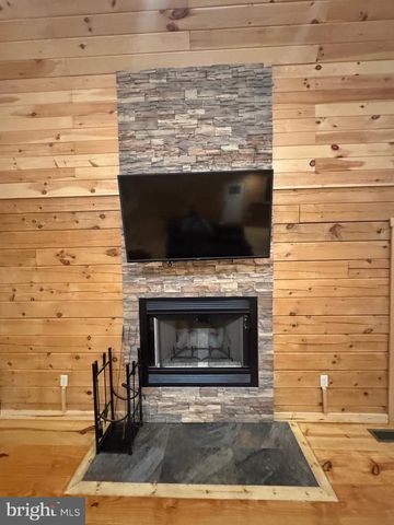 550 FERN LOOP, Mc Henry, MD 21541