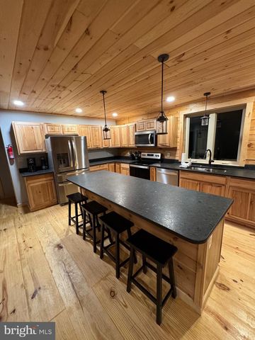 550 FERN LOOP, Mc Henry, MD 21541