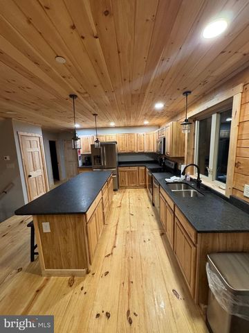 550 FERN LOOP, Mc Henry, MD 21541