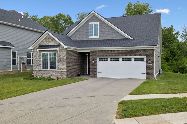 4044 Rosa Dr, Nolensville, TN 37135