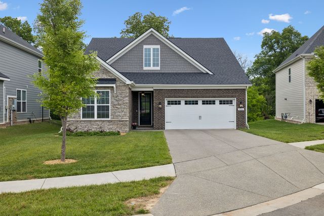 4044 Rosa Dr, Nolensville, TN 37135