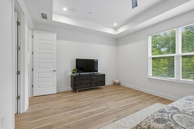 4044 Rosa Dr, Nolensville, TN 37135