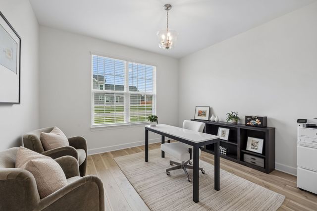 4044 Rosa Dr, Nolensville, TN 37135