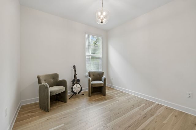4044 Rosa Dr, Nolensville, TN 37135