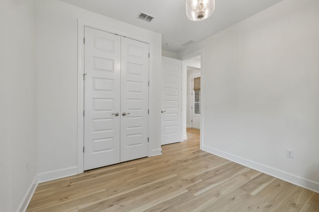 4044 Rosa Dr, Nolensville, TN 37135